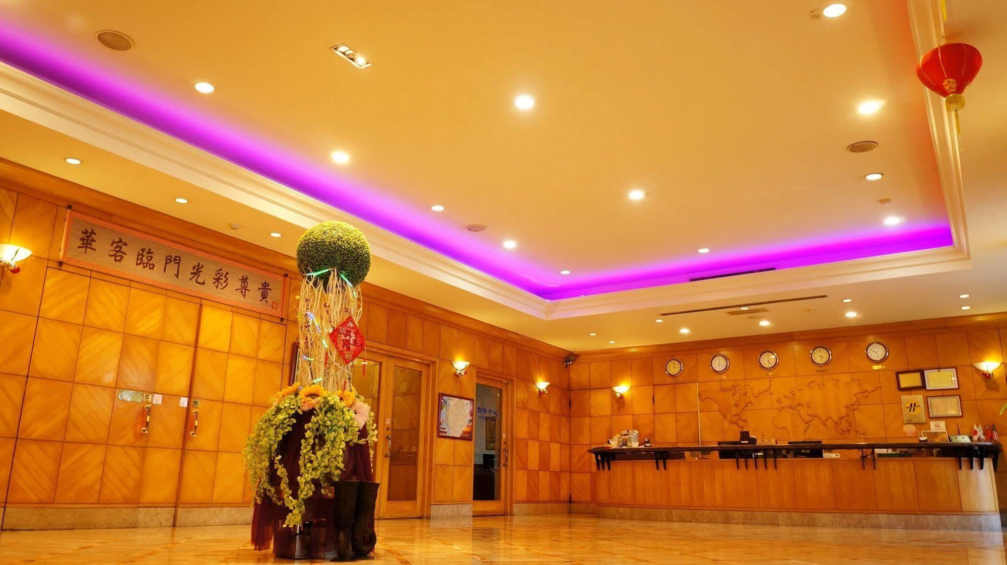 Oriental Hotel Tchaj-nan Exteriér fotografie